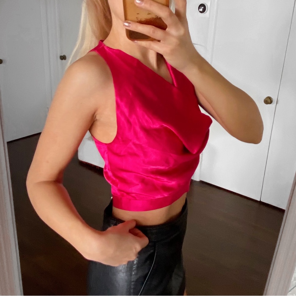 π ZARA HOT PINK SATIN CROP TOP! - Picture 3 of 12